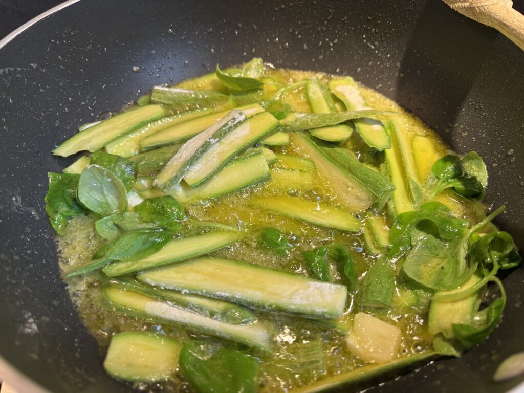 Carpione di uova e zucchine alla roerina